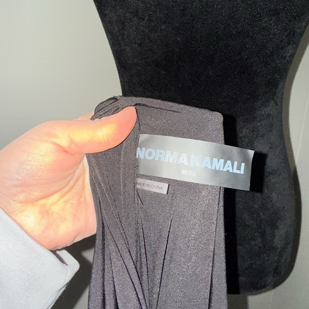 Norma Kamali Halter Fishtail Gown in Black M - Picture 6 of 8